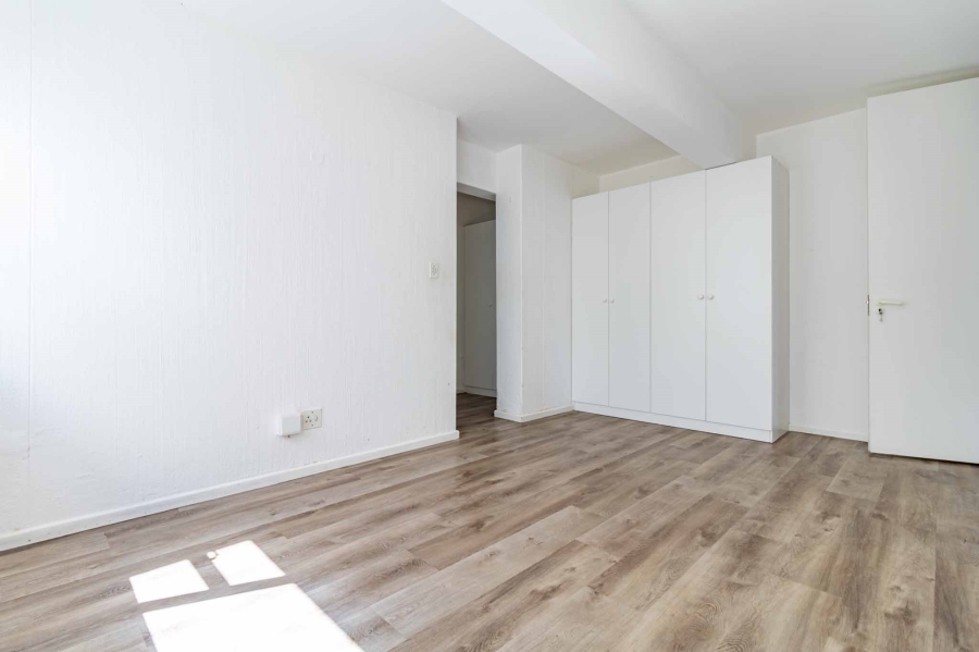 To Let 2 Bedroom Property for Rent in Clifton Western Cape